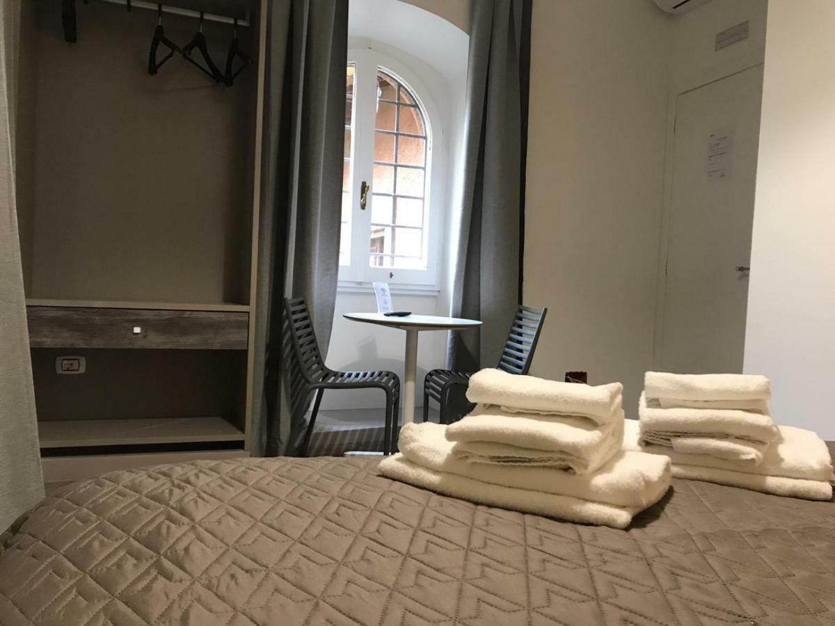 Bed and Breakfast Borgonove à Rome Extérieur photo